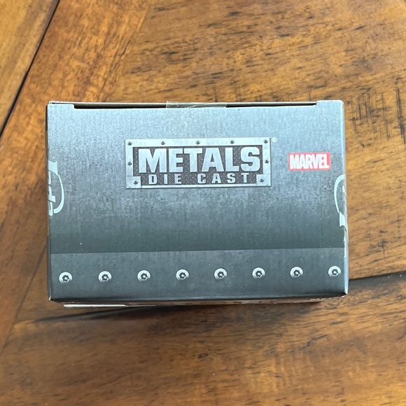 X-Men Logan Wolverine Die Cast - Picture 2 of 3